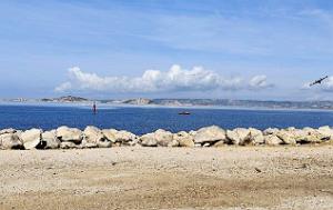 2026 03 11 MARSEILLE VIEILLE CHAPELLE ECOPAGE CANADAIRE (6)